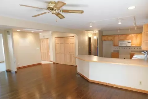913 Beverly Dr, Wheeling, IL 60090 photo 7