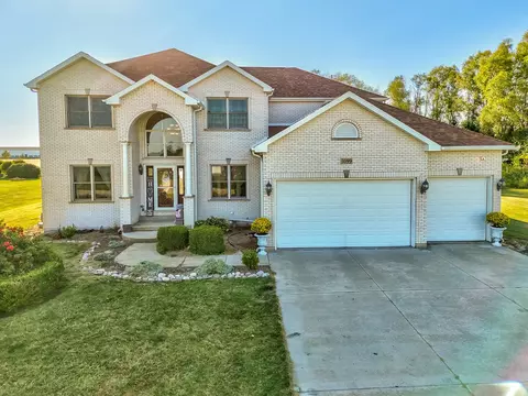 Exterior - 3099 E 1825th Rd, Ottawa, IL 61350 photo 12 of 19