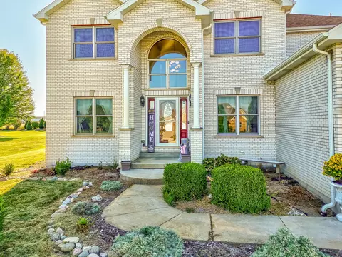 Exterior - 3099 E 1825th Rd, Ottawa, IL 61350 photo 14 of 19