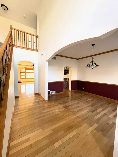 Living - 3099 E 1825th Rd, Ottawa, IL 61350 photo 1 of 5