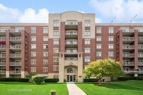 8747 W Bryn Mawr Ave #305, Chicago, IL 60631