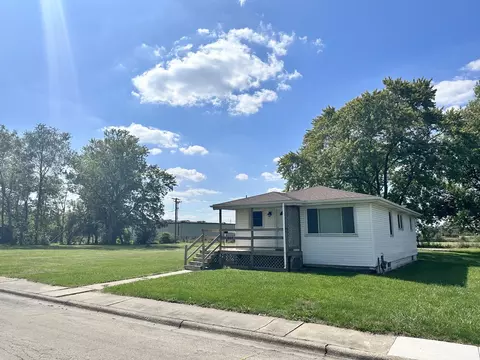 555 N Cottage Ave, Kankakee, IL 60901