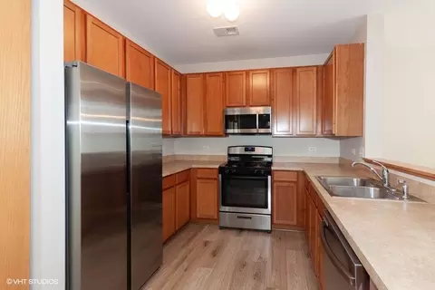 5111 Freeport Ct, Plainfield, IL 60586 photo 7