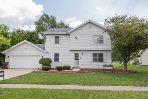 810 Peale St, Joliet, IL 60433