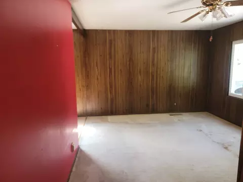 808 Robert St, Aurora, IL 60506 photo 2