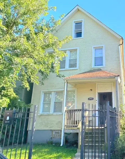 2951 E 80th Pl, Chicago, IL 60617 photo 1