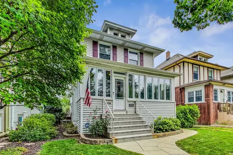 806 S Lombard Ave, Oak Park, IL 60304