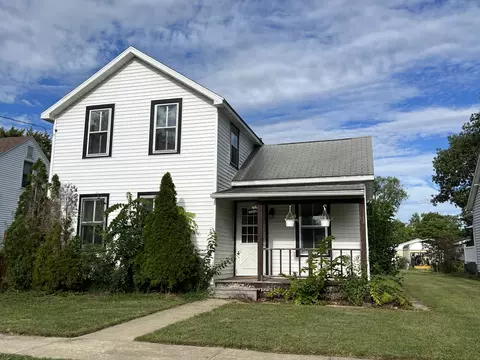 205 S Walnut St, Buckley, IL 60918