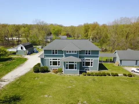 24626 S Klemme Rd, Crete, IL 60417