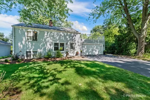 617 Woodward Ave, Geneva, IL 60134