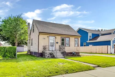 1741 N 37th Ave, Stone Park, IL 60165