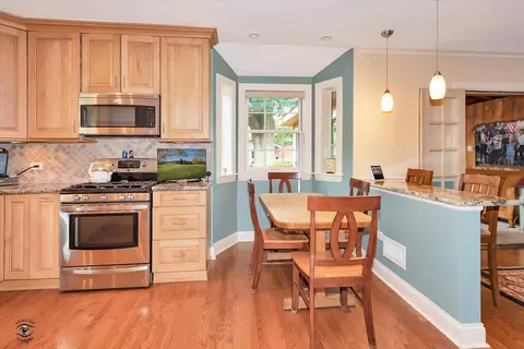 9342 S Oakley Ave, Chicago, IL 60643 photo 13