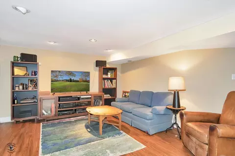 9342 S Oakley Ave, Chicago, IL 60643 photo 27