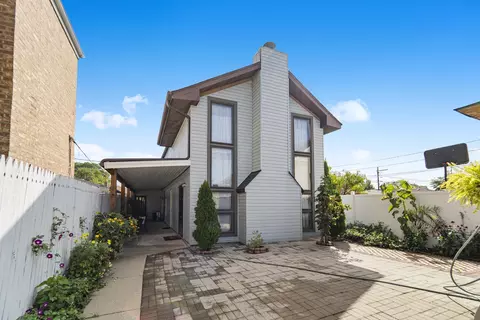 5205 S Kilbourn Ave, Chicago, IL 60632