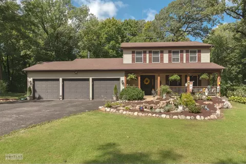 20 Cotswold Way, Yorkville, IL 60560