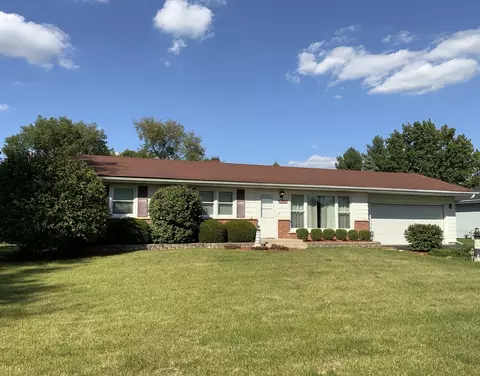 2229 Garden Rd, Aurora, IL 60506