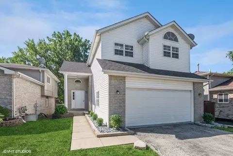 2625 Grove St, Blue Island, IL 60406