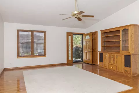 315 E 7th St #S1, Gridley, IL 61744 photo 7
