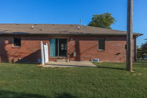 315 E 7th St #S1, Gridley, IL 61744 photo 26