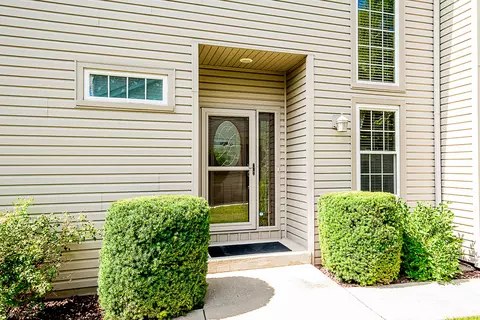 13545 Golden Eagle Cir, Plainfield, IL 60544 photo 5