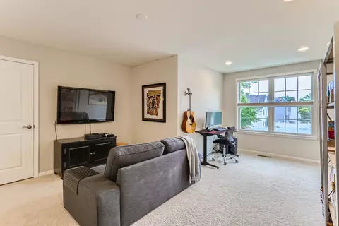 370 E Harrison Ct, Elmhurst, IL 60126 photo 34