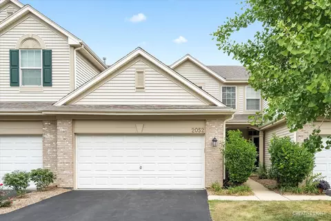 2052 Muirfield Dr, Yorkville, IL 60560