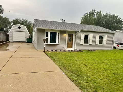 207 Macgregor Rd, Lockport, IL 60441 photo 2