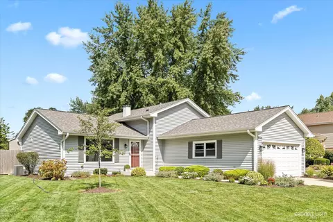 1006 Franklin Dr, Bartlett, IL 60103