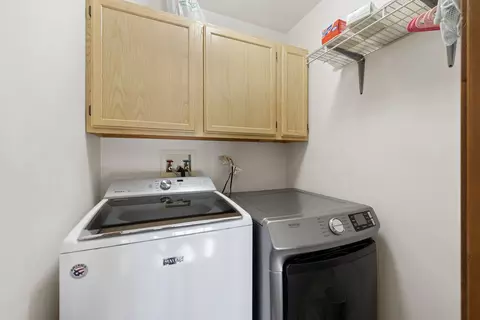 1860 Gleneagle Cir, Elgin, IL 60123 photo 31