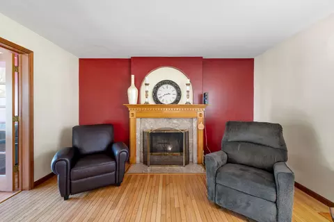 1860 Gleneagle Cir, Elgin, IL 60123 photo 13