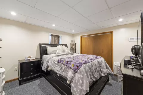 1860 Gleneagle Cir, Elgin, IL 60123 photo 43