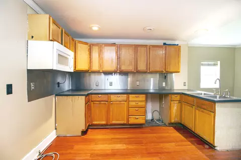 894 S Elm Ave, Kankakee, IL 60901 photo 6