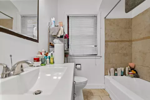 2 E Brayton St, Chicago, IL 60628 photo 13
