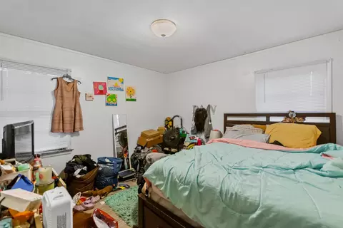 2 E Brayton St, Chicago, IL 60628 photo 15