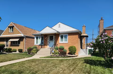 10825 S Avenue B, Chicago, IL 60617