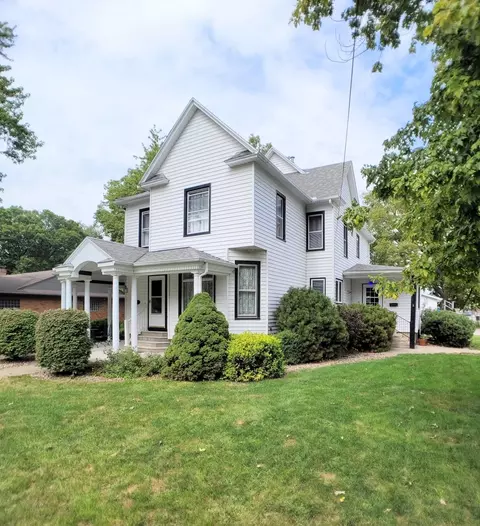 510 E Hickory St, Fairbury, IL 61739