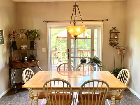 10 Hidden Grove Ln, Spring Valley, IL 61362 photo 7