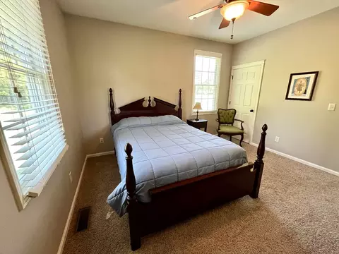 10 Hidden Grove Ln, Spring Valley, IL 61362 photo 26