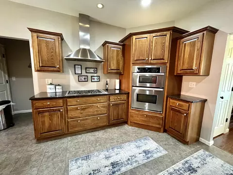 10 Hidden Grove Ln, Spring Valley, IL 61362 photo 10