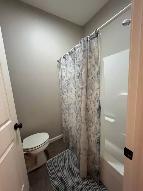 10 Hidden Grove Ln, Spring Valley, IL 61362 photo 30