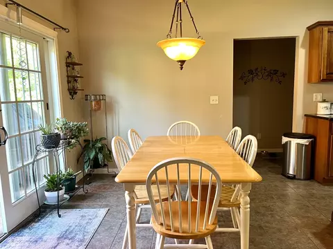 10 Hidden Grove Ln, Spring Valley, IL 61362 photo 6