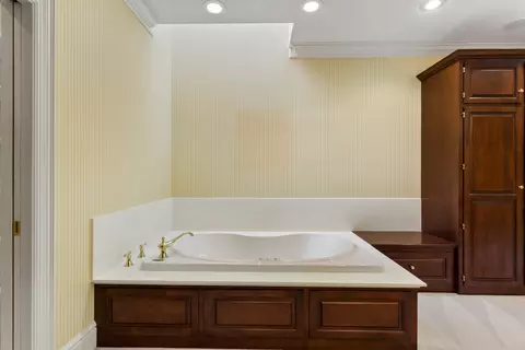 65 Greencroft Dr, Champaign, IL 61821 photo 40
