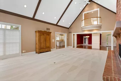 65 Greencroft Dr, Champaign, IL 61821 photo 22