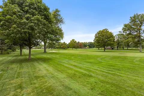 65 Greencroft Dr, Champaign, IL 61821 photo 13