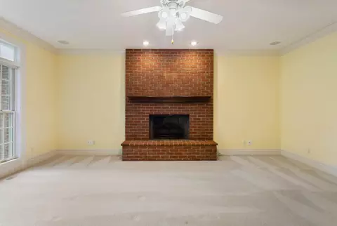 65 Greencroft Dr, Champaign, IL 61821 photo 38