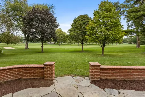 65 Greencroft Dr, Champaign, IL 61821 photo 9