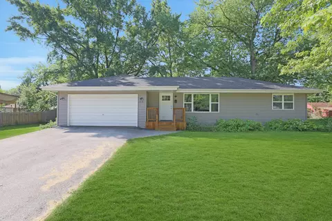 414 Fairmont Ave, Lockport, IL 60441