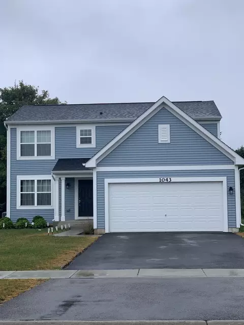 1043 Freeman St, Plano, IL 60545