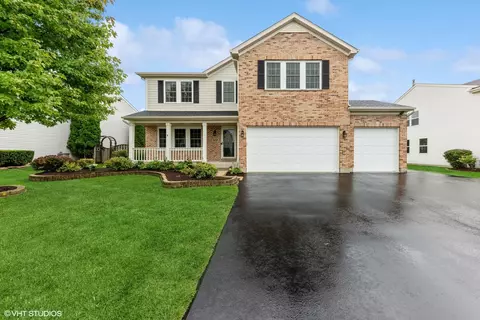 412 Clearview Ln, Lake Villa, IL 60046