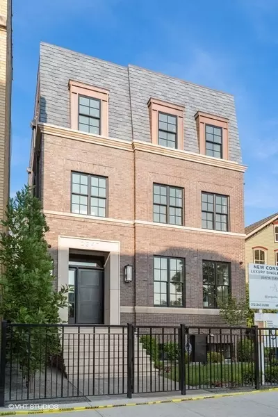 2347 N Cleveland Ave, Chicago, IL 60614